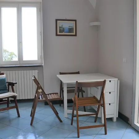 La Casa Di Lalla Holiday home *